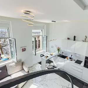 Apartment Palace Porta Argentea, Split
