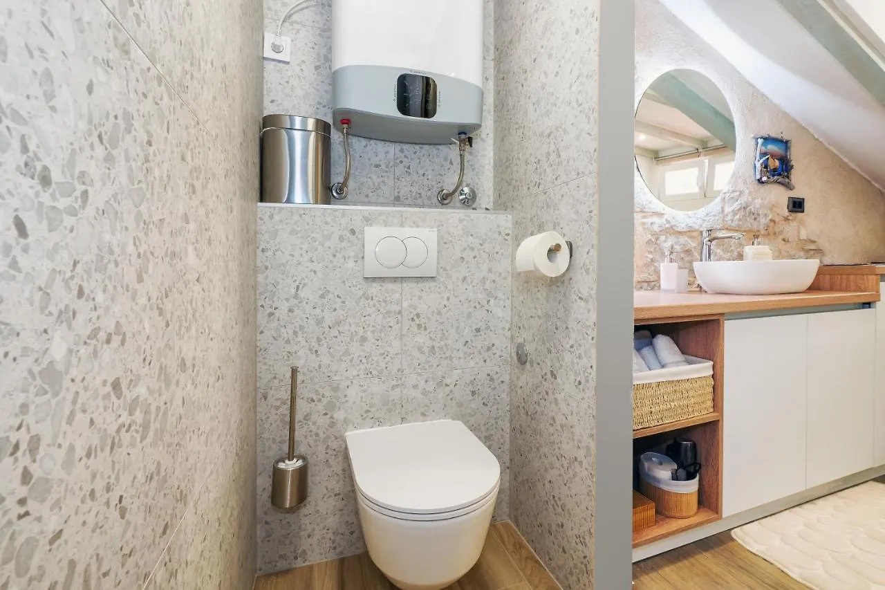 Apartment Sweet Rooms Luri Split Croatia